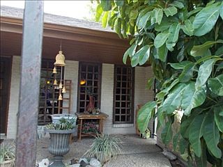 2nd image of 410 Tanglewood Dr