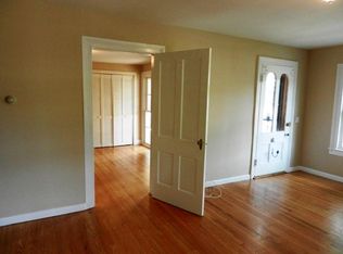 5 Whitney Ave, Trumbull, CT 06611