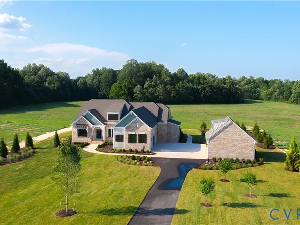 8355 Mount Eagle Rd, Ashland, VA 23005