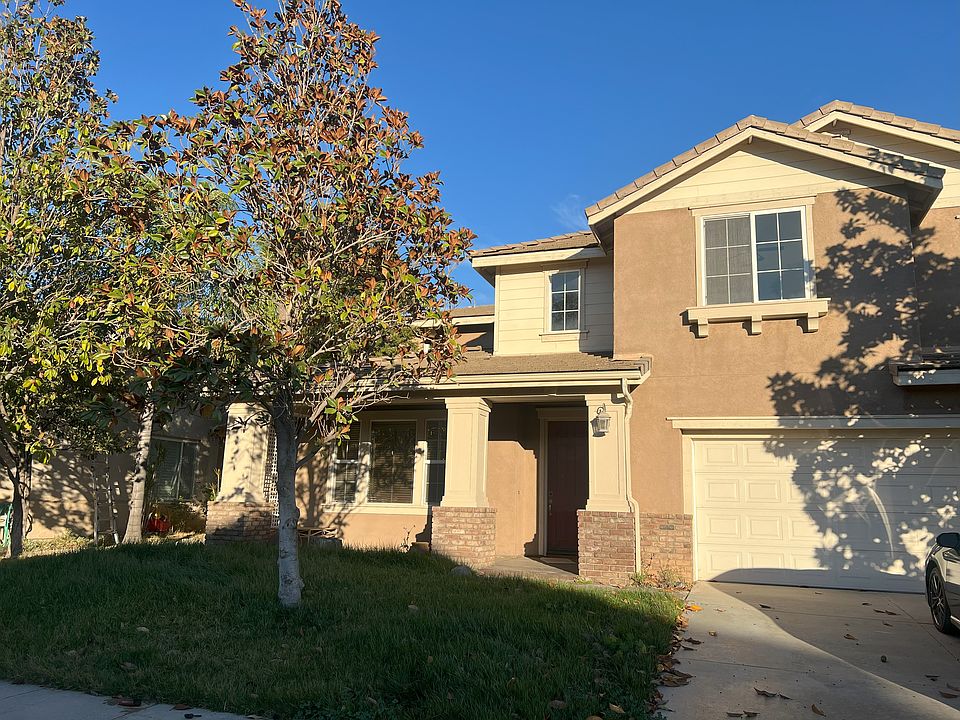 1st image of 34116 Albacete Ave