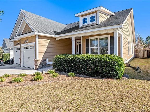 2nd image of 2605 Farragut Way