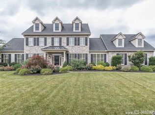 2 Petersburg Ct, Mechanicsburg, PA 17050