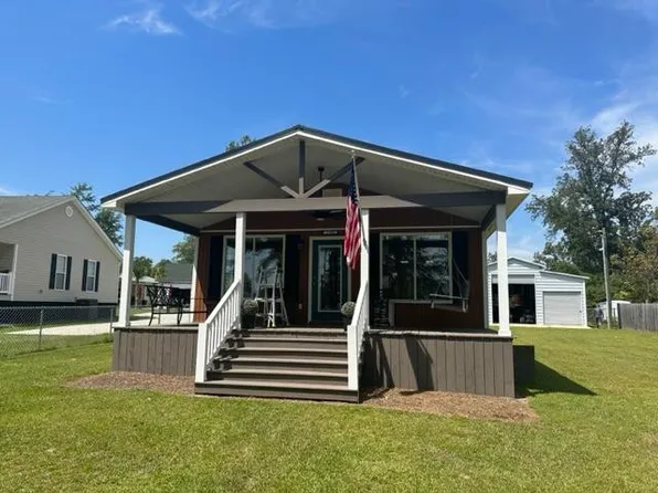 1180 Manning Dr, Summerton, SC 29148