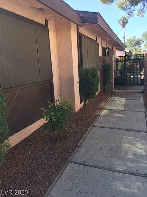 1st image of 1722 E University Ave APT 2