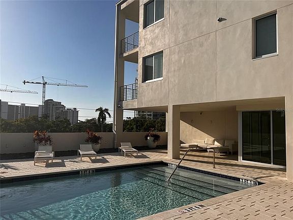 2nd image of 1338 4th St Unit 311