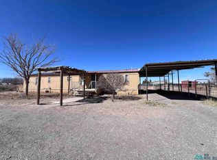 28 W Blevins Rd, Artesia, NM 88210