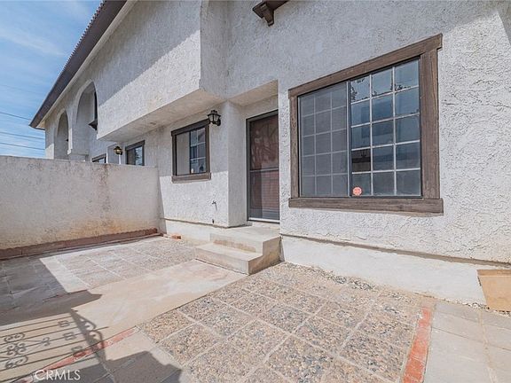3rd image of 232 W Mission Rd APT C