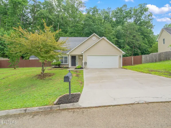 420 Dogwood Glen Ln, Powell, TN 37849
