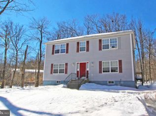 1580 Black Birch Way, Tobyhanna, PA 18466