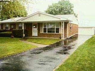 3301 N Eastmoreland Dr, Oregon, OH 43616