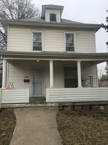 2516 Wirt St Photo 1