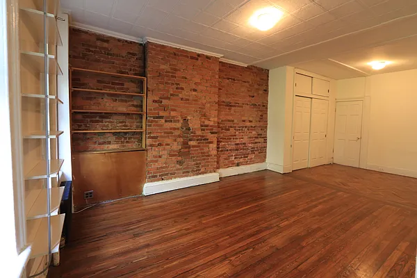 Rented by Douglas Elliman | media 4