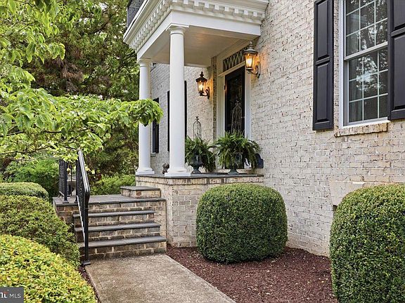 2nd image of 508 Wakefield Cir
