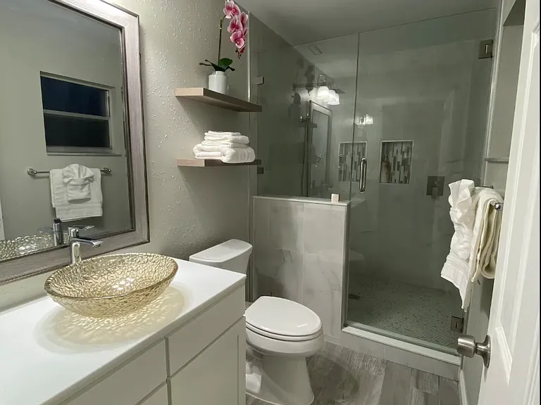315 Montgomery Ave #315 — Photo 8