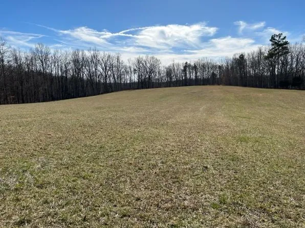 629 Highway 1955, Mc Kee, KY 40447