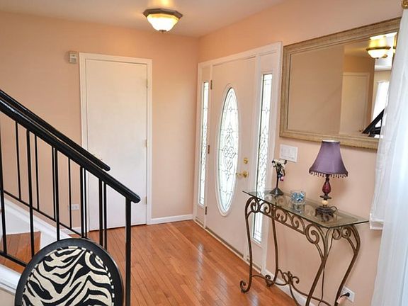 2nd image of 2023 Schumacher Ln