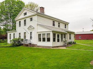 71 Pease Rd, Woodbridge, CT 06525