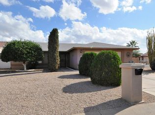 26631 S Snead Dr, Sun Lakes, AZ 85248