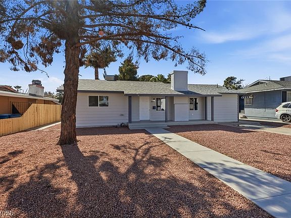 2nd image of 2020 Peyton Dr