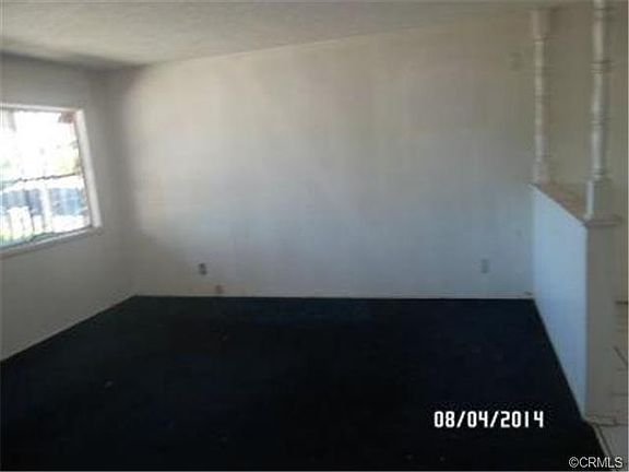 2nd image of 555 Faxina Ave