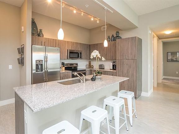 2nd image of 225 S Latitude Cir #404