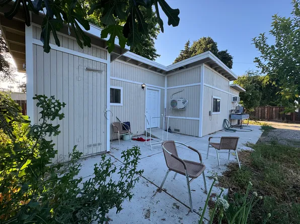 1451 Darlene Dr, Concord, CA 94520
