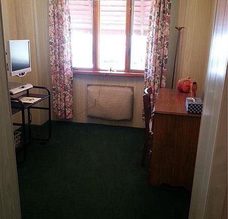 Little Cove off of Livingroom