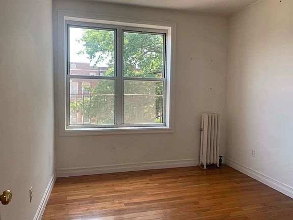 2nd image of 25-42 Steinway St #3