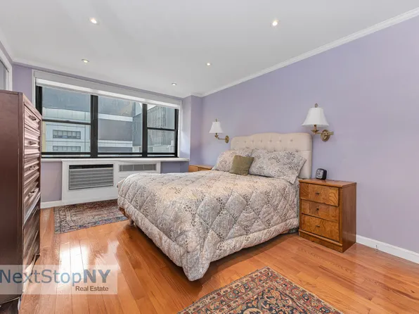 235 East 57th Street image 1 of 6