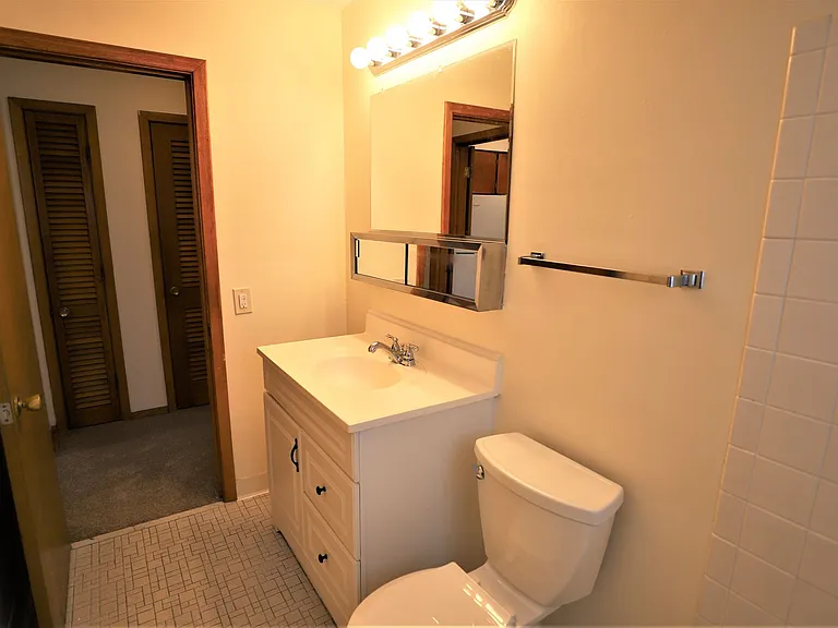 6520 Oliver Ave S — Photo 13