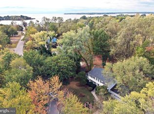 606 Beach Dr, Annapolis, MD 21403