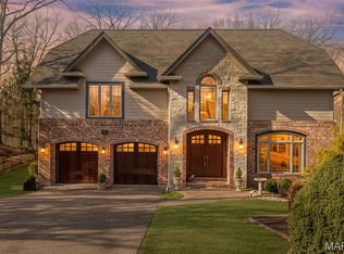 3970 Autumn Farms Dr, Pacific, MO 63069