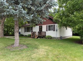 120 1st St, Chatham Kent, ON N8A3R2