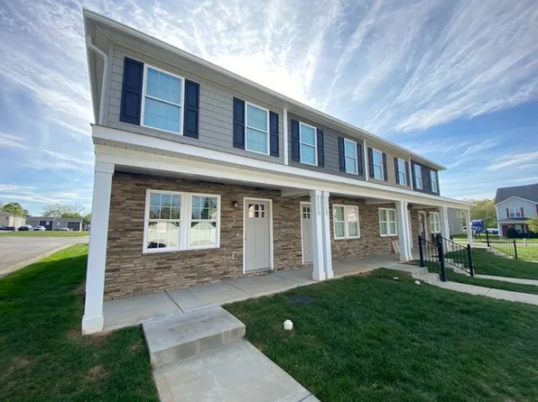 3716 Windy Pine Ln NW, Hickory, NC 28601