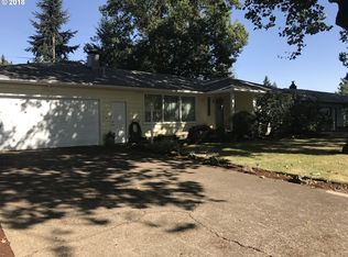 2021 Grove St, Eugene, OR 97404
