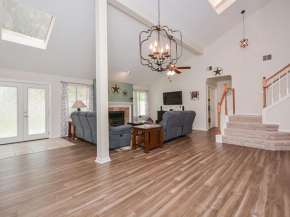 4th image of 8223 Plum Lake Dr