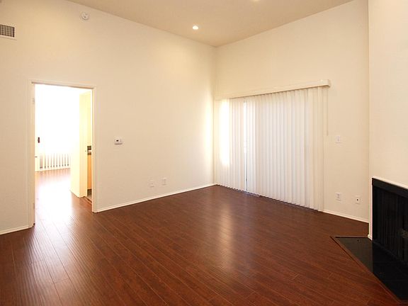 5th image of 1348 N Sierra Bonita Ave #5