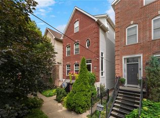 2093 W 7th St, Cleveland, OH 44113
