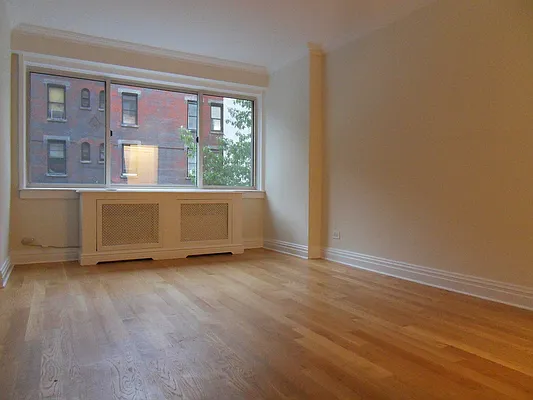 Rented by Stonehenge NYC LLC | media 4