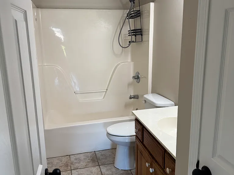109 Woody Ct #A — Photo 8