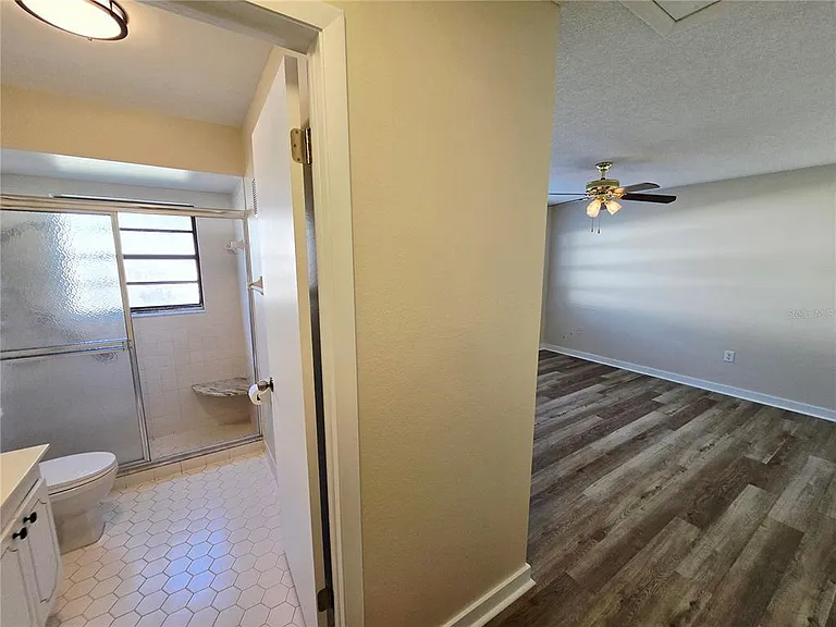 1225 56th St W — Photo 16