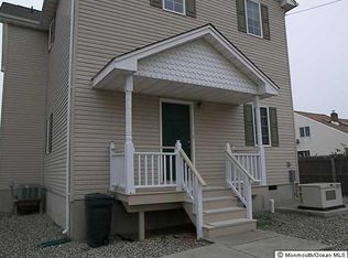 101 Seabreeze Ave, Middletown, NJ 07748