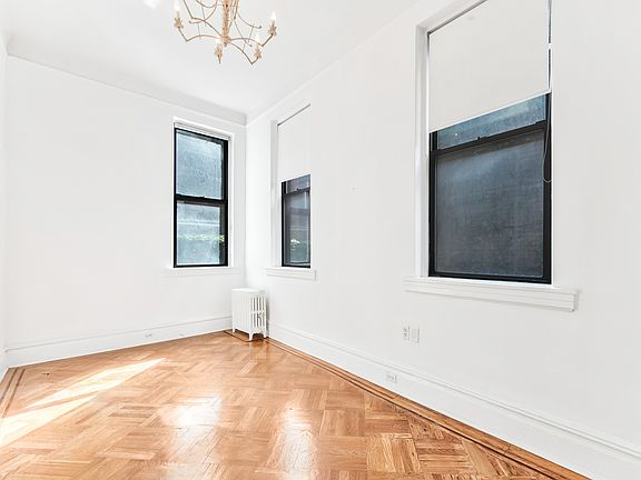 3rd image of 32 E 68th St APT 1A