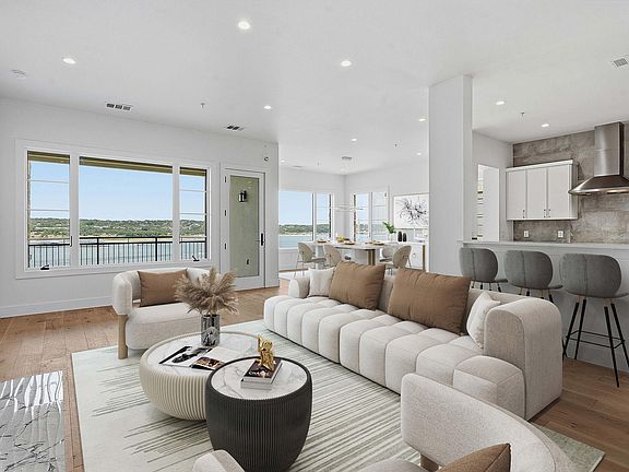 2nd image of 118 Marina Village Cv #118