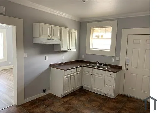 2210 Sabine Pass Ave #D — Photo 8