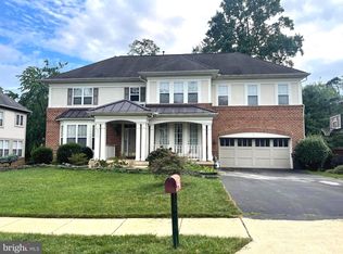 9470 Harrowhill Ln, Burke, VA 22015