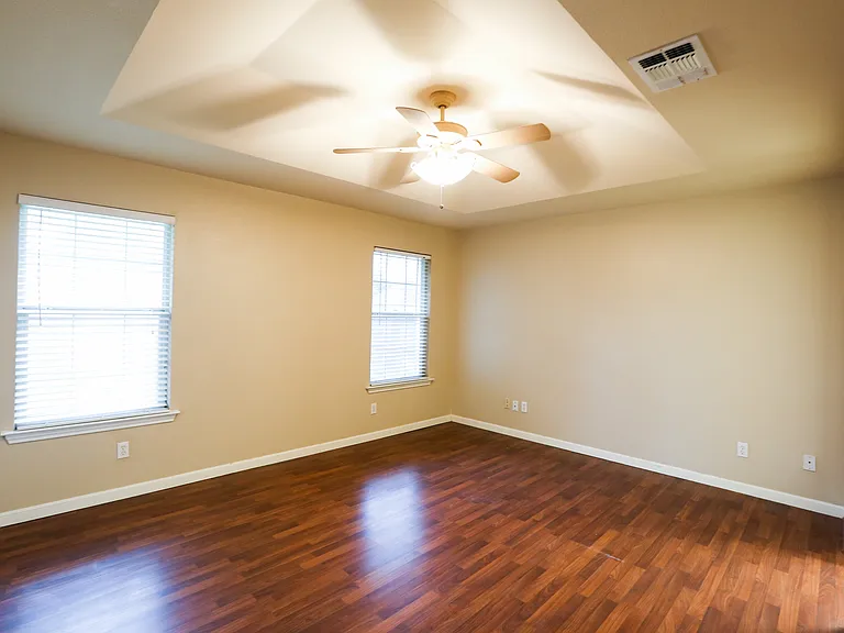 1572 Kimberly Dawn Dr — Photo 10