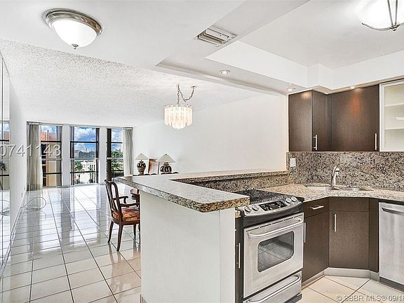 4th image of 2000 Atlantic Shores Blvd APT 517