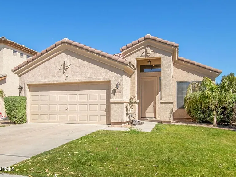 962 W Desert Broom Ct — Photo 1