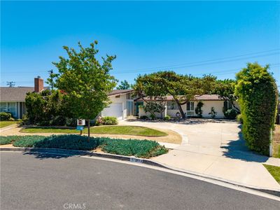 2772 Salmon Dr, Los Alamitos, CA, 90720